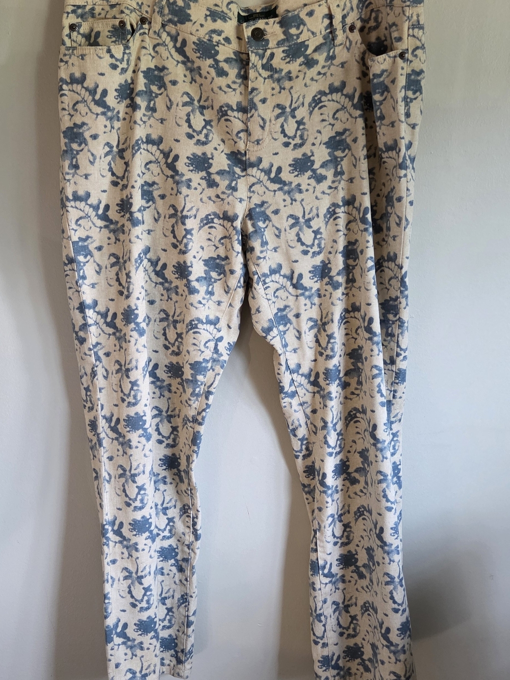 Ralph Lauren Cream Jeans with Blue Floral Print Size 16w